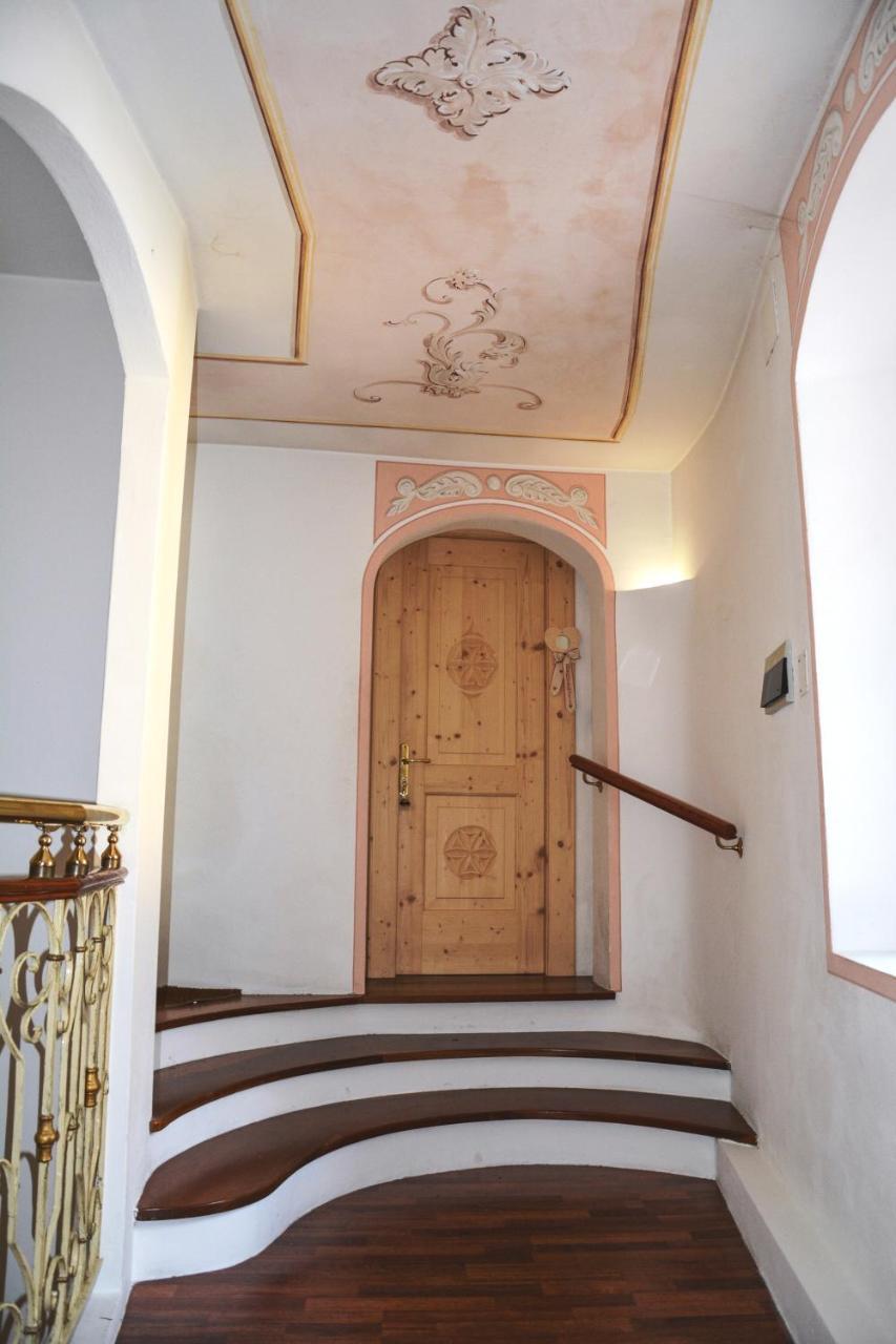 Sembenini Palace Рива-дель-Гарда Екстер'єр фото